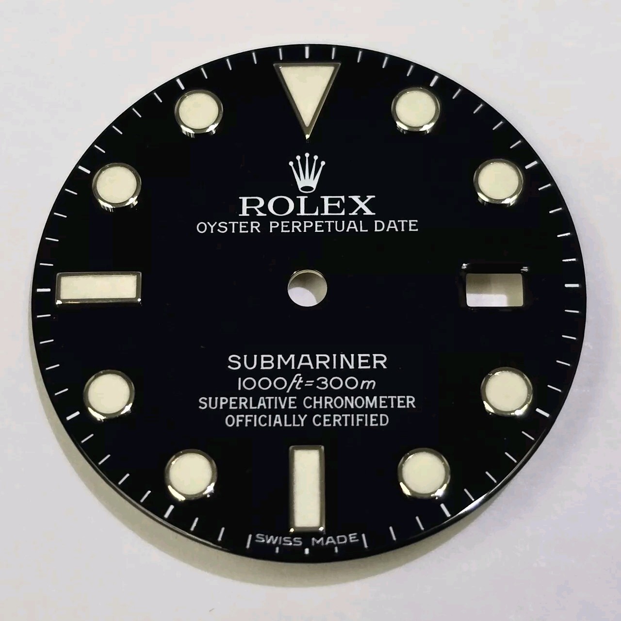ROLEX 116610 SUBMARINER DATE WATCH BLACK DIAL CHROMALIGHT (NOS & 100% ORIGINAL)