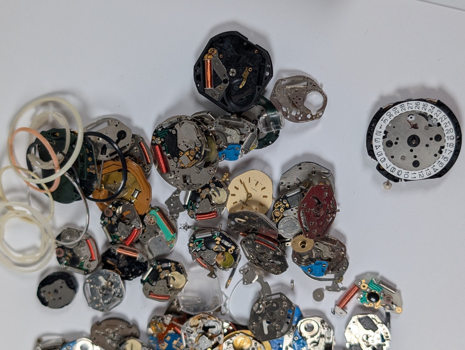 Vtg Watch Quartz Movement Parts Lot Watchmakers Estate SPARES REPAIR CRAFT