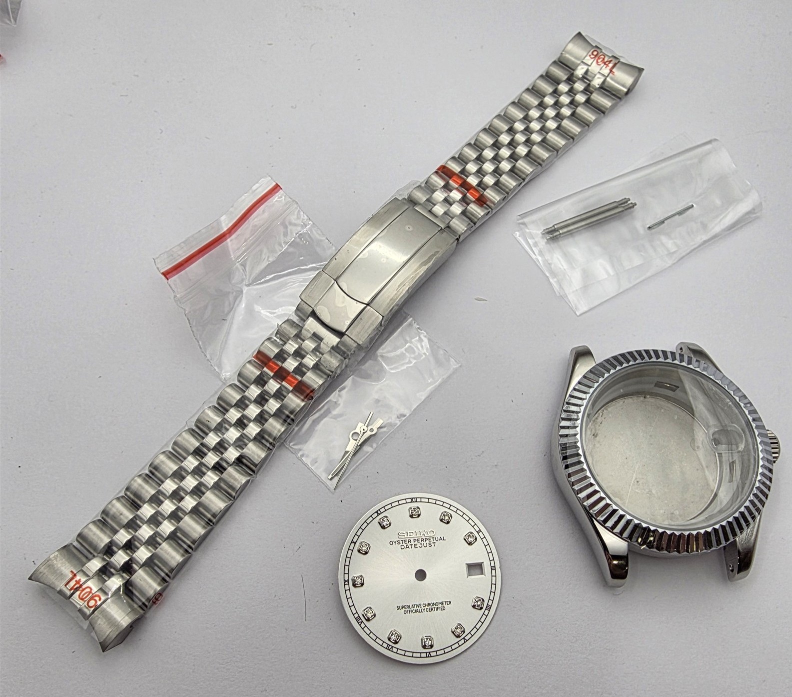 NEW AF SEIKO LEX DATE JUST SILVER DIAL SS KIT BEZEL GLASS STRAP DIAL CROWN CASE