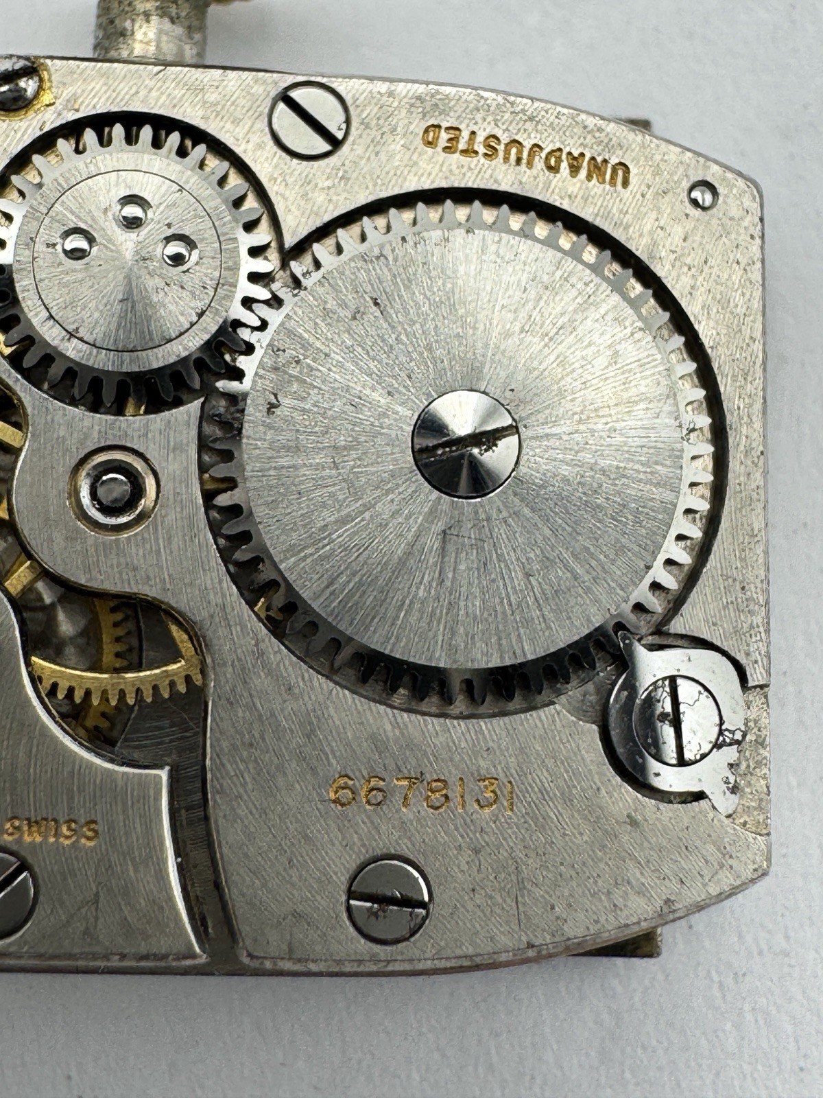 Vintage Longines Cal 9L Mens Wristwatch Movement – Runs