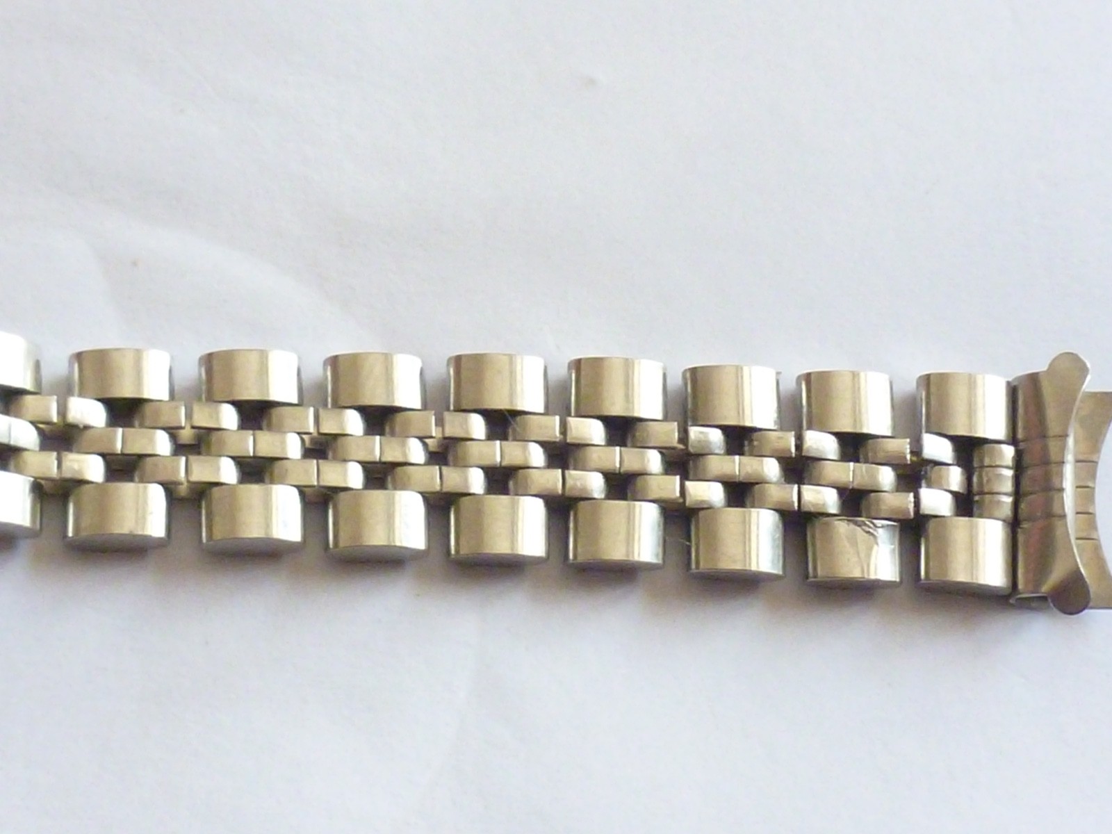 Vintage 1970’s Rolex Ladies 6916 Stainless Steel JB Champion good length 13mm .