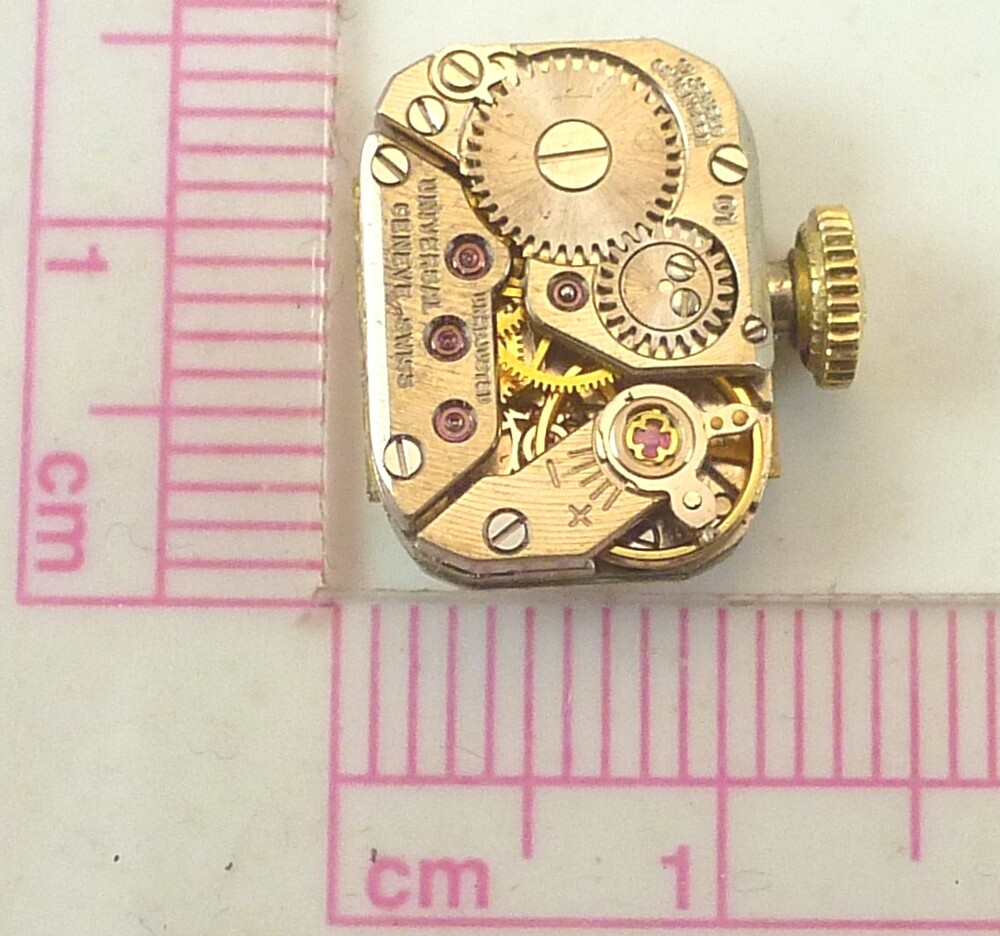 Universal Geneve Mechanical Wristwatch Movement – Part Repair – 17 Jewels