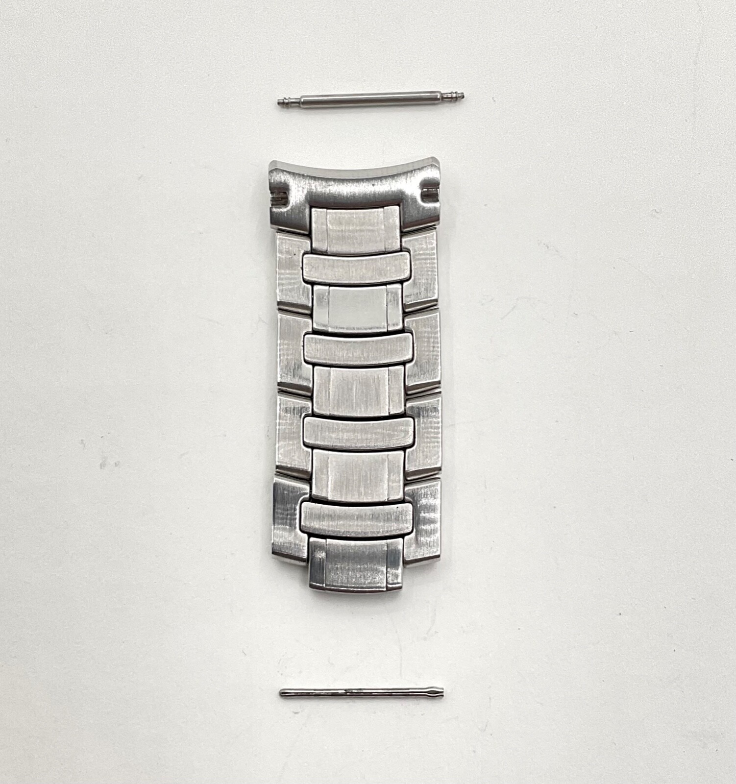 Men’s Citizen Caseback E870-S015651 Stainless Steel CONTINUOUS Partial Band