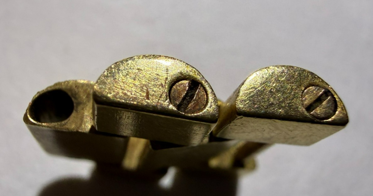 Rolex Presidential Solid 18k Gold Men’ links w/ screws. Please Read Description
