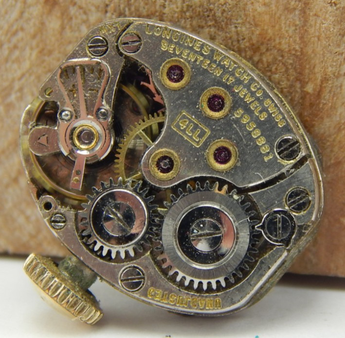 Vintage ladies 17 jewel Longines 411 wrist watch movement with dial and hands