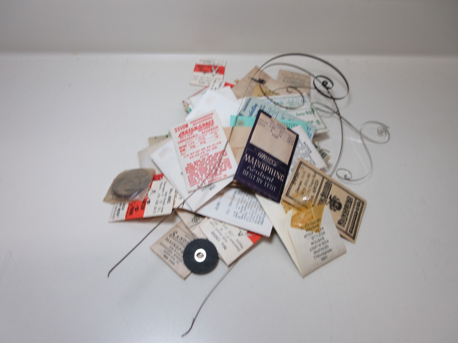 VINTAGE LOT OF 75 WATCH MAIN SPRINGS WATCHMAKER REPLACEMENT PARTS ASSORTED # 12