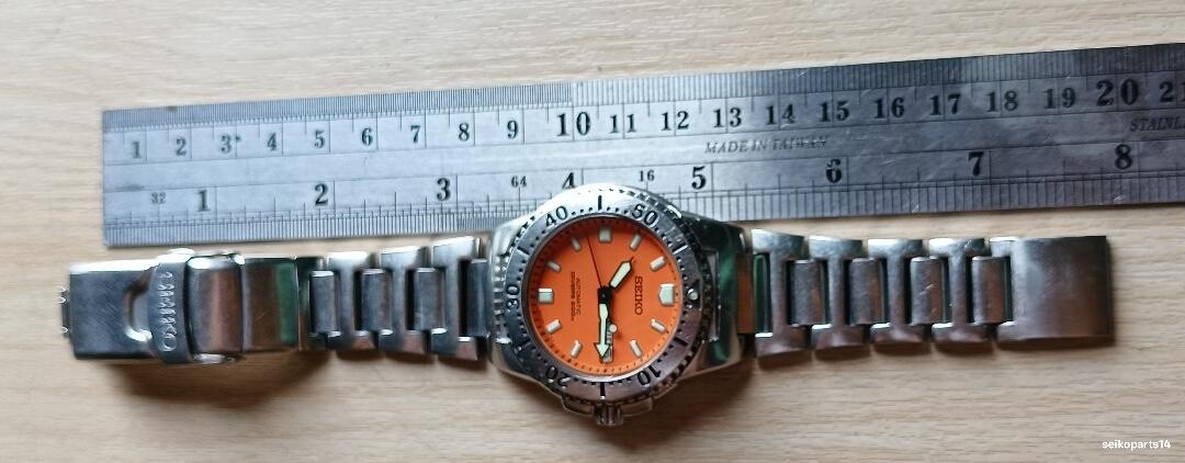 SEIKO KNIGHT RARE ORANGE SKXA61 7S26-01X0 U.S. MARKET 2006 JULY ALL ORIGINAL