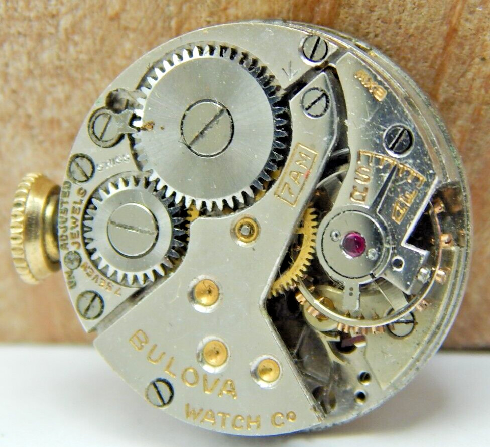 Vintage 1937 Bulova 7AM 7 jewel ladies wrist watch movement with dial and hands