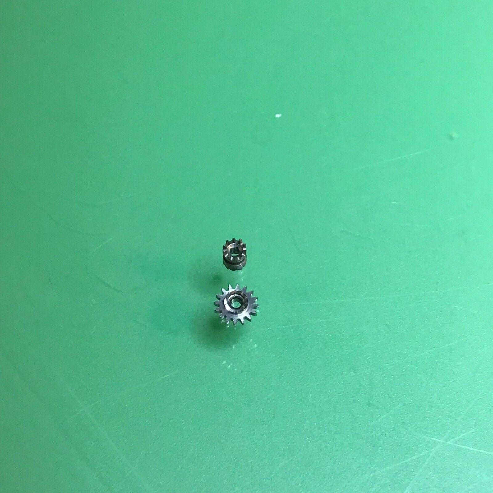Winding/Sliding Pinion Belforte 11N 1B Original Watch Part 3D4-187