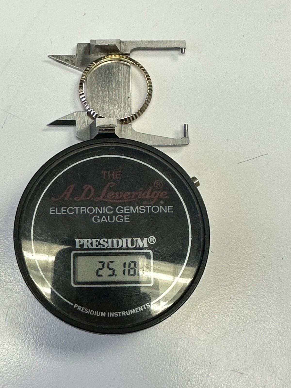 18K Solid Yellow Gold 26 mm Fluted Bezel For Rolex Watch