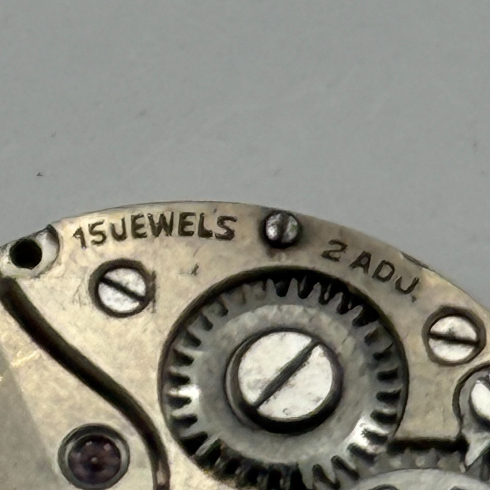 Herald Watch Movement Buser 15 Jewels 2 ADJ Swiss Vintage Parts Repair 23.2mm