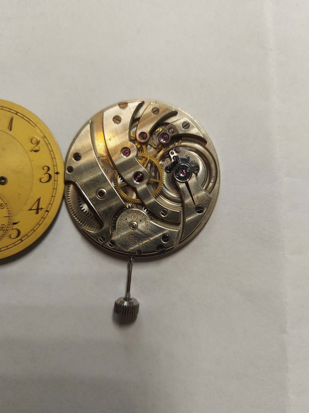 Agasiz Collectible P.W.Movement 21 Jewels 8 Adjusted Mens Dial Argent
