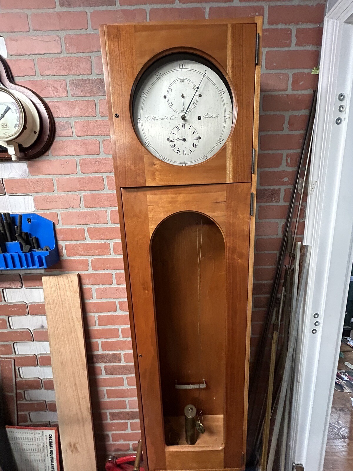 E. Howard And Co. Laboratory Style Astronomical Regulator