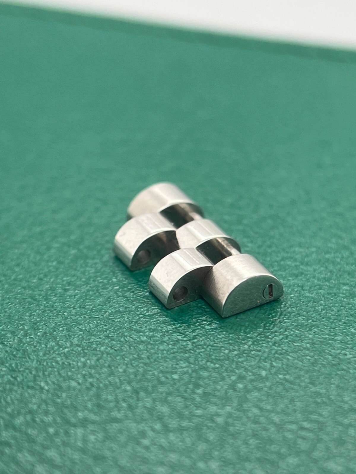 Authentic Rolex Stainless Steel Jubilee Link 15.5mm 126300 126200 New Style
