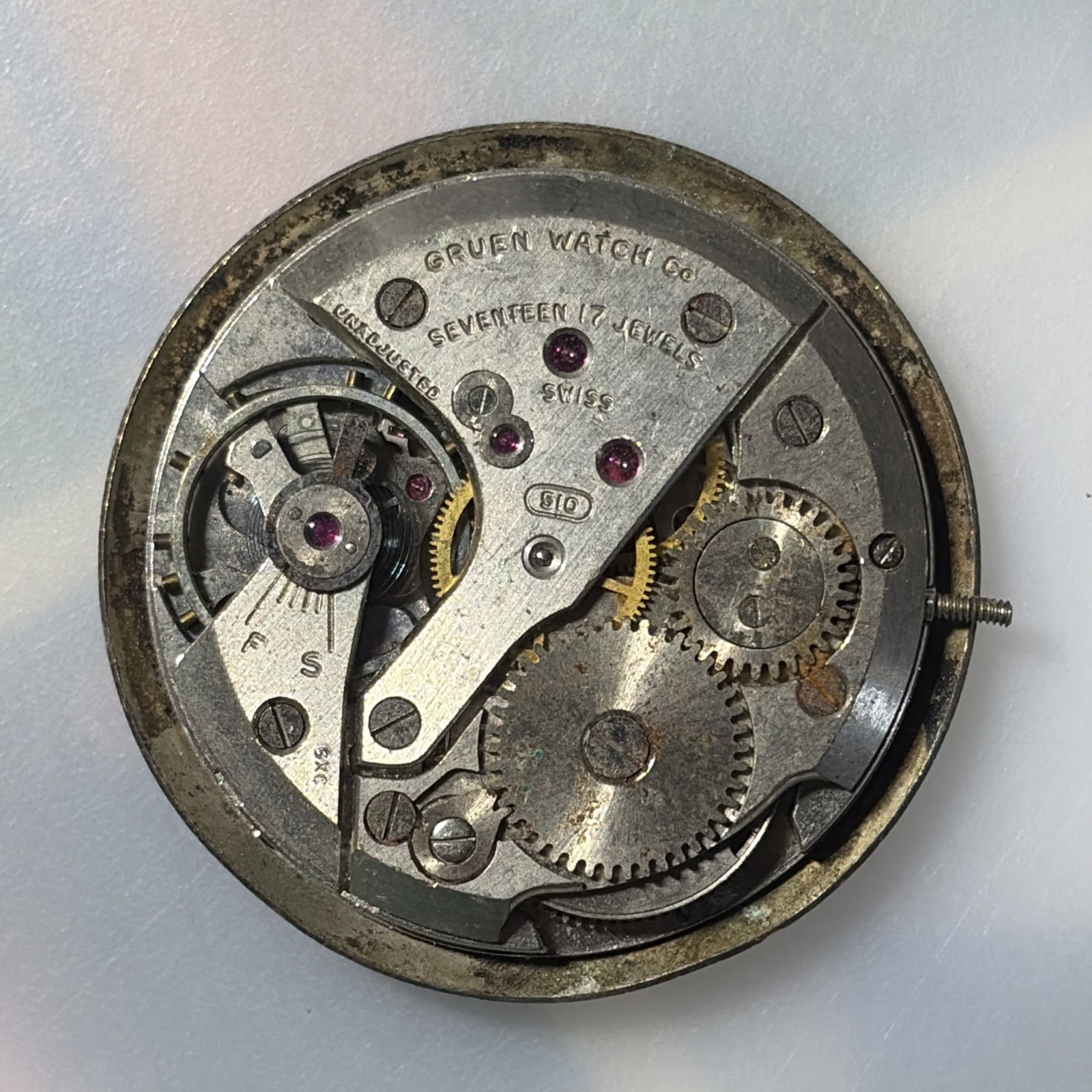 Vintage Gruen Precision 17J Swiss 510 Wrist Watch Movement Parts/Repair AS IS