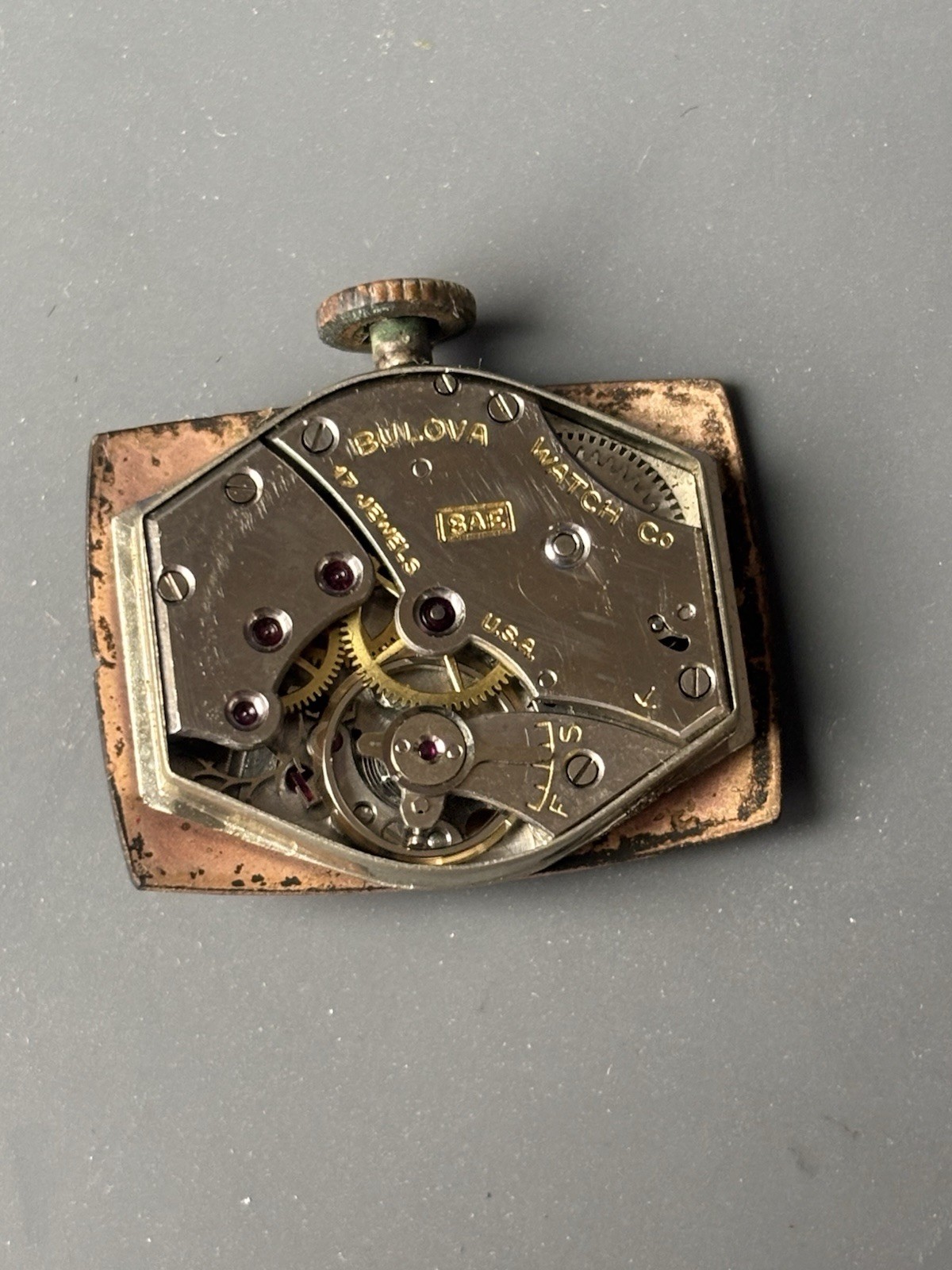 Vintage Bulova Manual Wind 17J 8AE Watch – Needs Crystal
