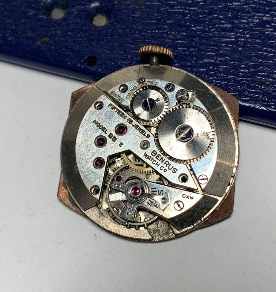 1940s Benrus Watch Co Gts Model BB3 15 Jewels Swiss Movement ROSE Dial & Hands!