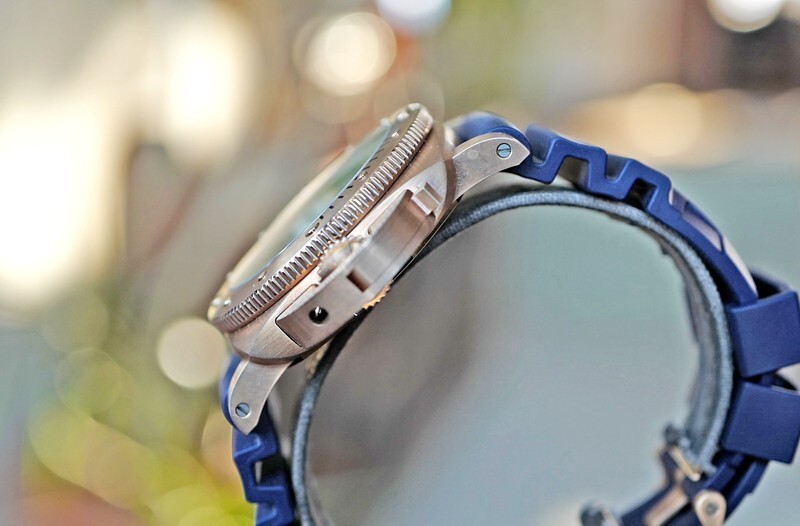 PANERAI PAM 1074 SUBMERSIBLE BRONZO AUTOMATIC DATE ABISSO 42mm PAM01074