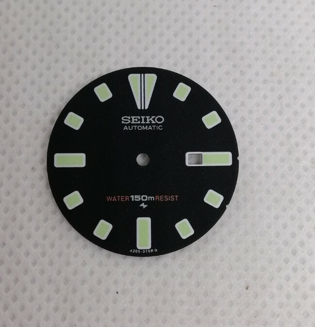 037 SEIKO AFTERMARKET BLACK DIAL WITH LUMINOUS MARKERS FOR 4205-0152 DIVERS