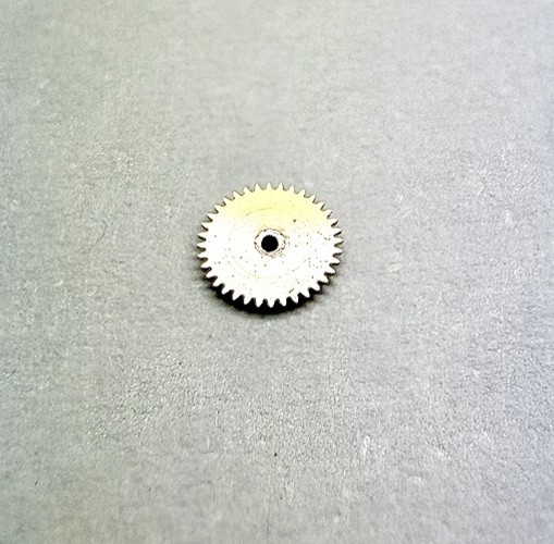 New Genuine Minute Wheel Part #260 For Cartier Quartz Caliber 90, 690