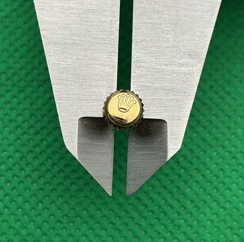 Genuine Rolex B24-530-8 18k Yellow Gold 5.3mm Winding Crown Refurbished (J20)