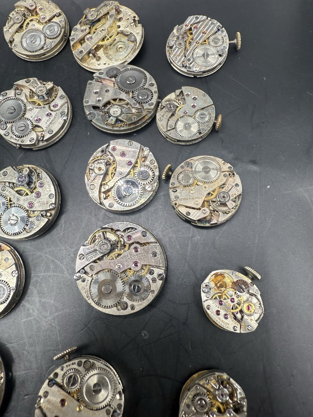 LOT of 36 Vintage Ladies Watch Movements & Dials For Parts/Repair Various Brands