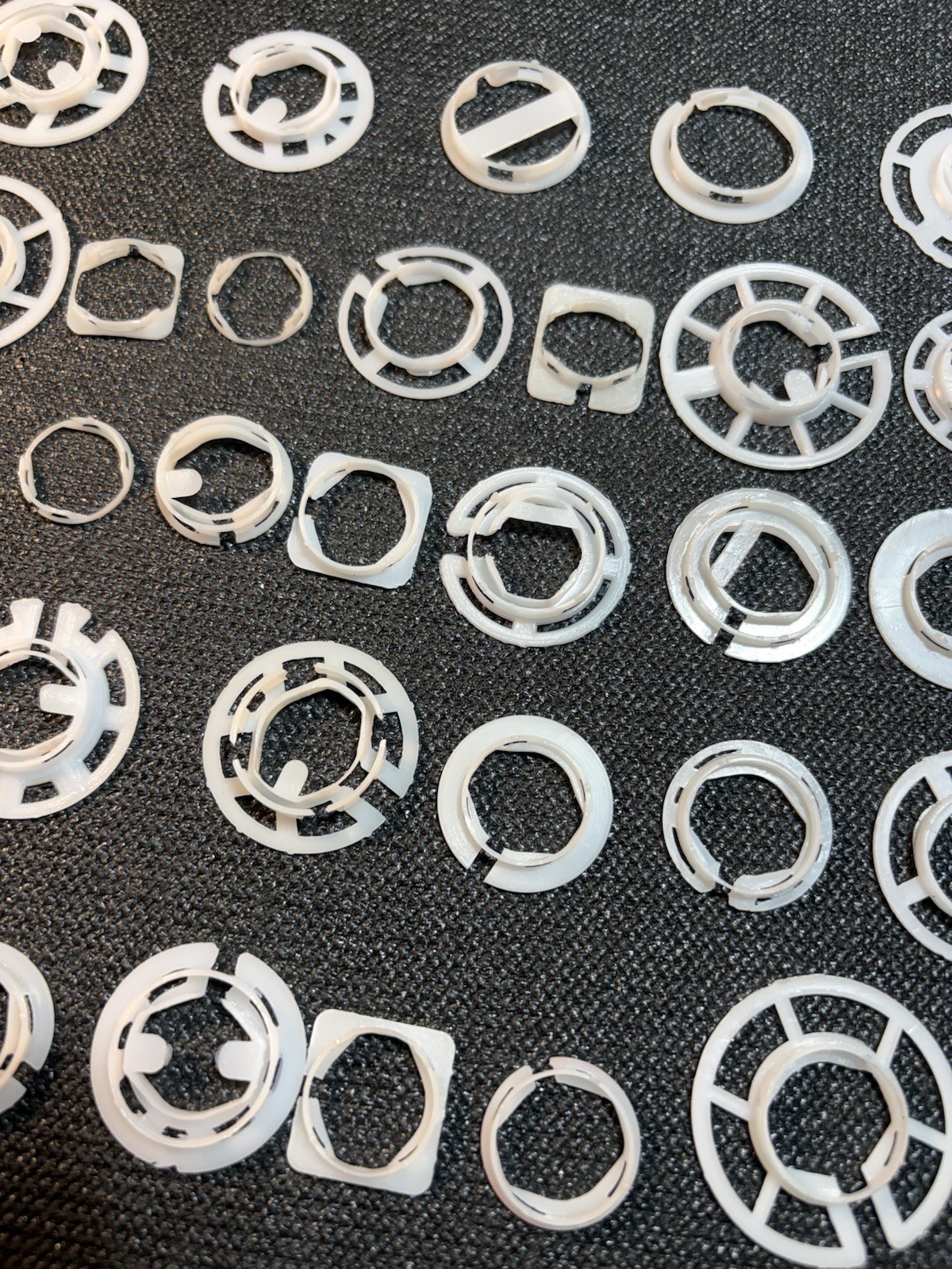 Plastic Watch Movement Holders Watchmakers Parts Lot (32) Variety,DIY,Crafts