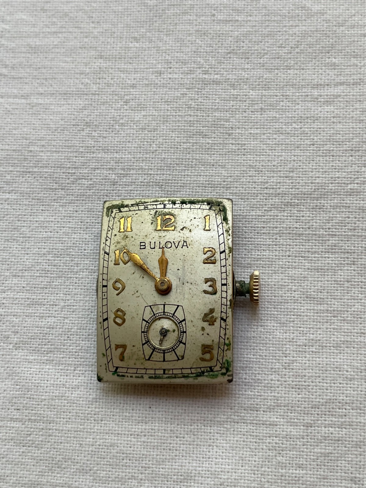 Bulova 8AE – movement for mens watch RUNS, lot0408