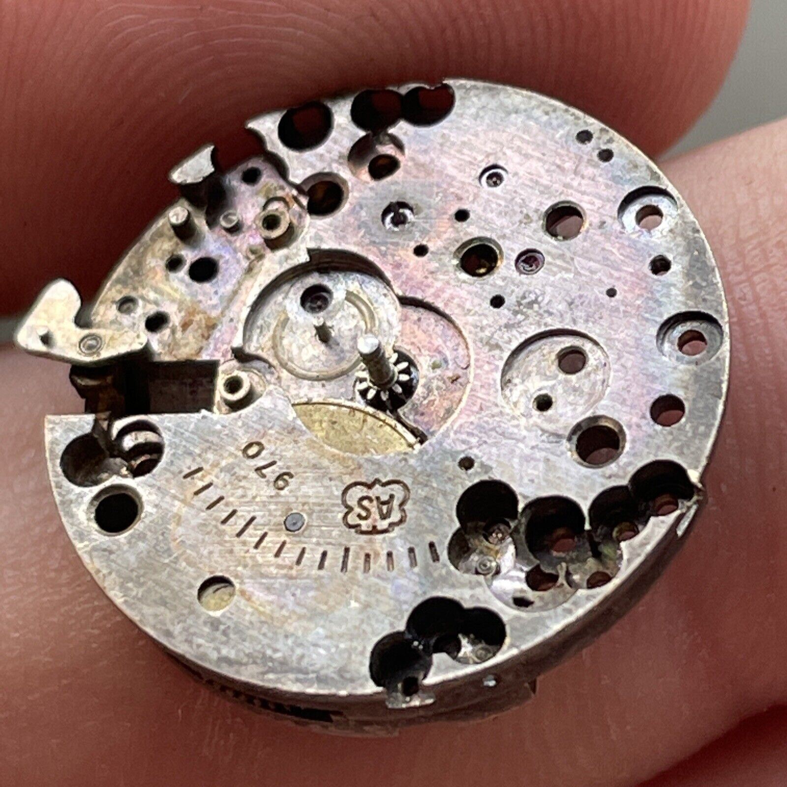 VTGV Cort Watch Co. 17 Jewels Swiss Unadjusted Movement