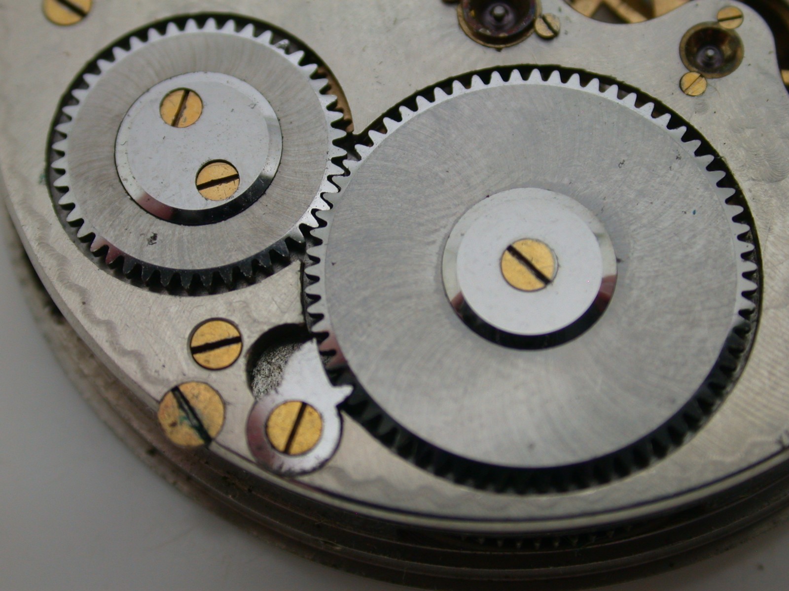 HAMILTON GRADE 974, SIZE 16, 17 JEWEL MOVEMENT – 39MR13