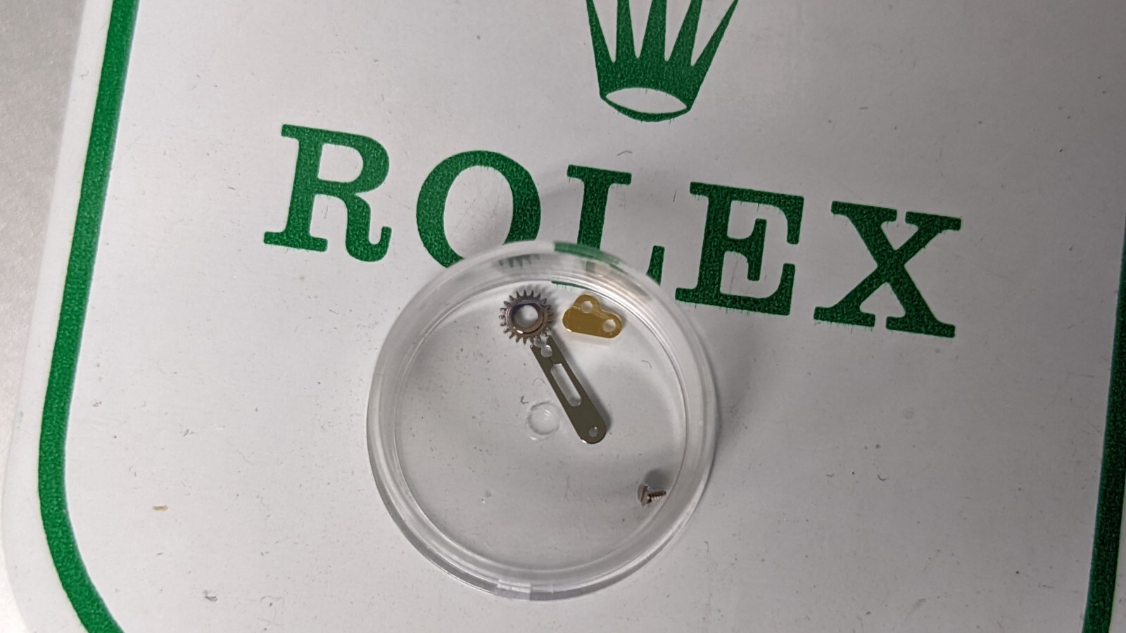 Genuine Rolex 3135 set. 3135 part 561, 560, 550 and 1 screw (set)