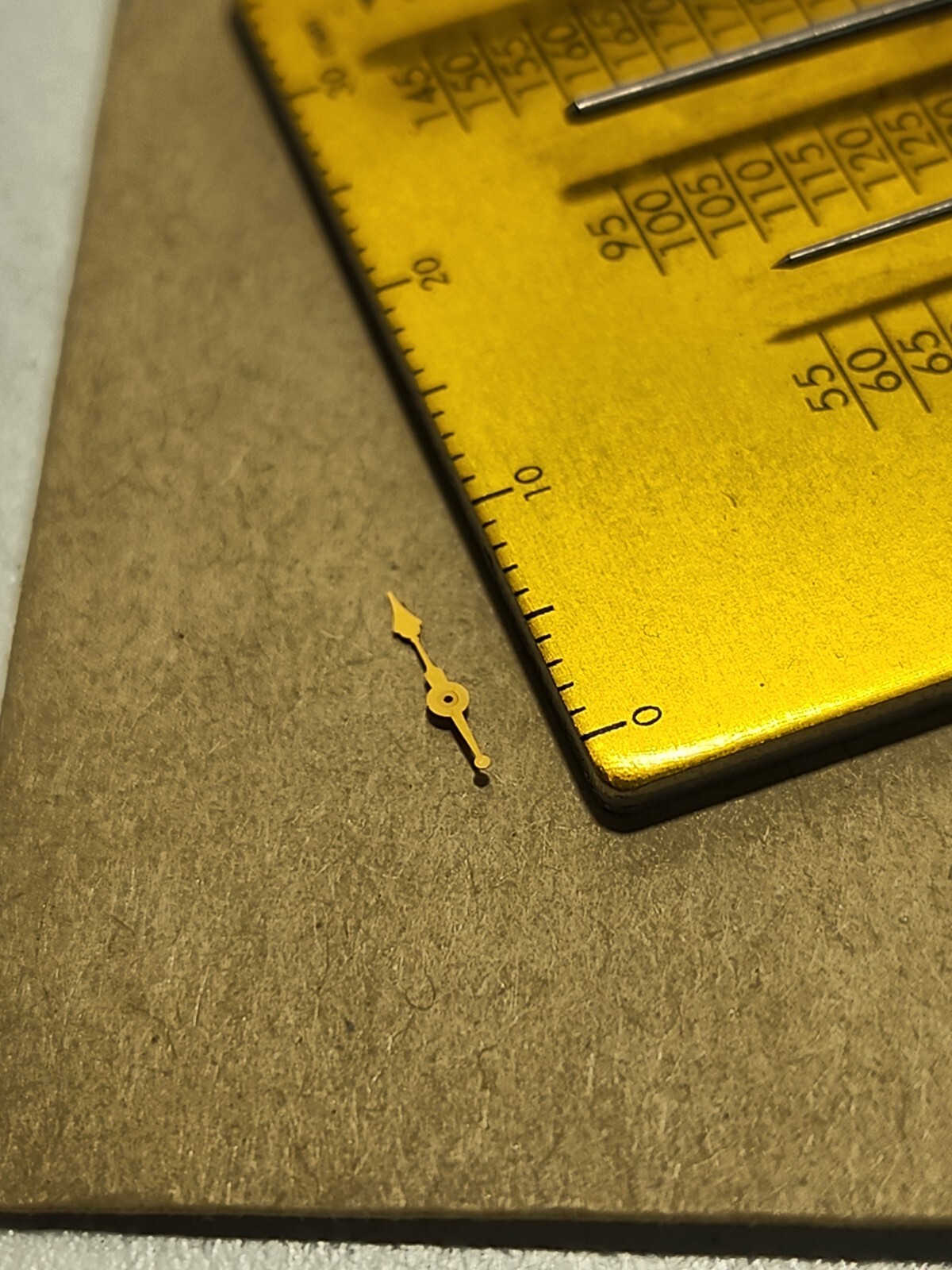 Original Elgin Factory NOS 12s Gold Vane 4547 Small Second Hand
