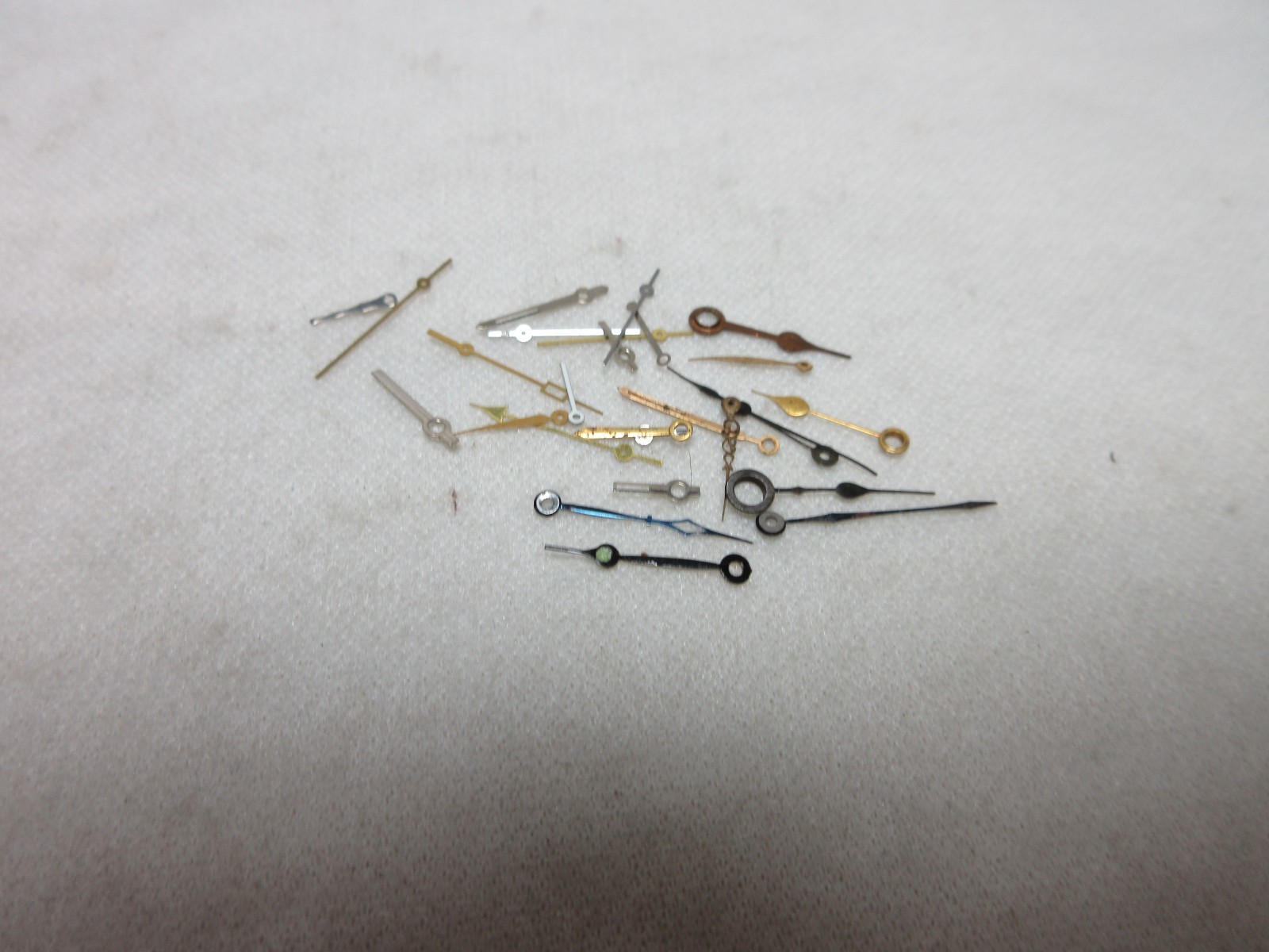 LOT OF 27 WATCH HANDS WATCHMAKER PARTS ASSORTED LOT POCKET / WRIST WATCH