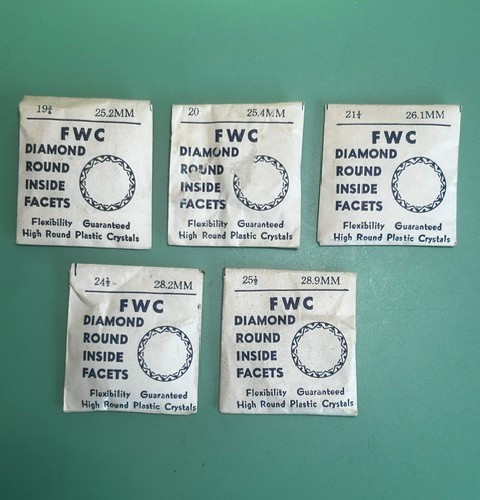 FWC – Watch Crystals – Diamond Round Inside Facets – High Round – Assorted Sizes