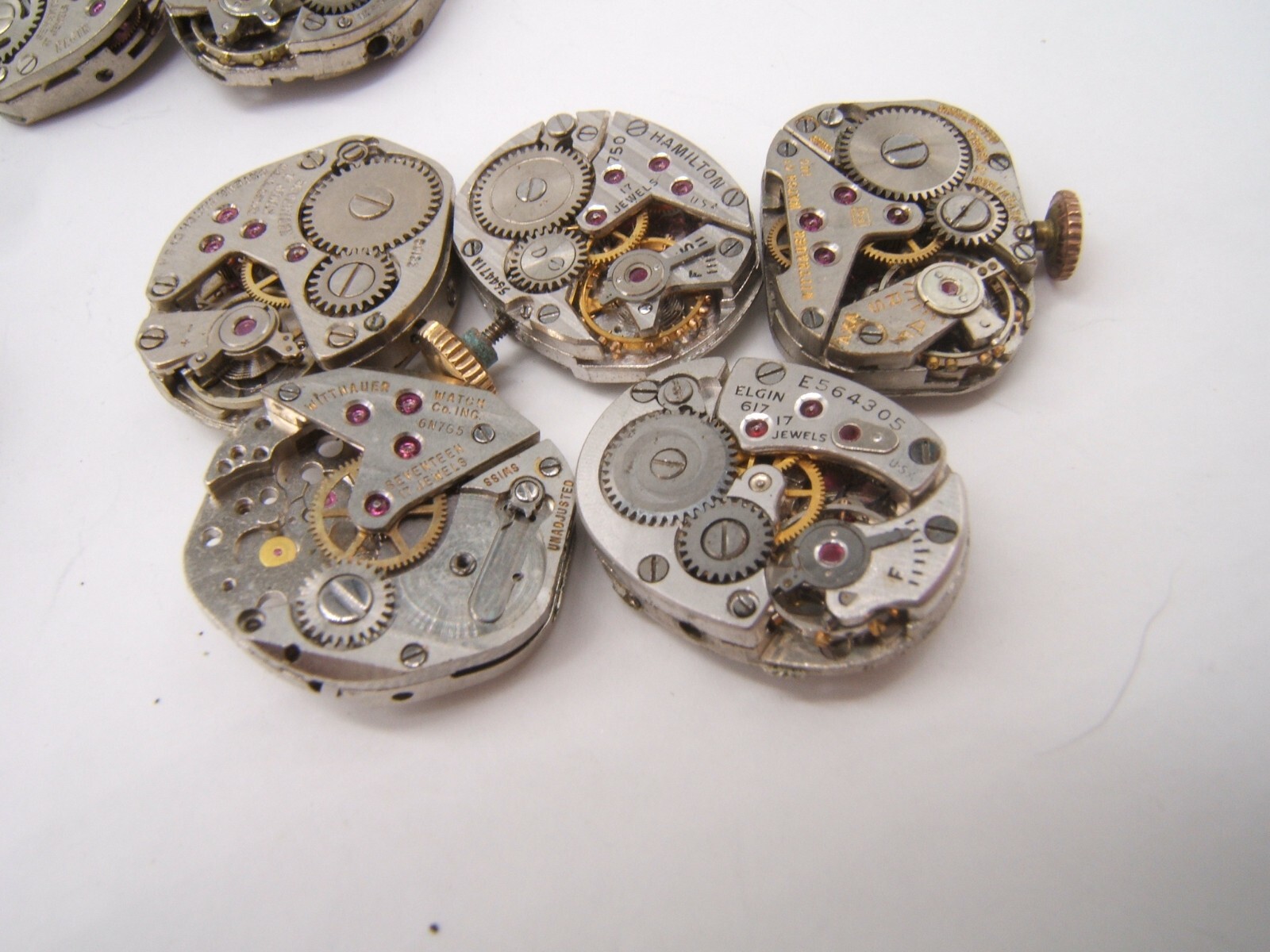 13 SMALL WOMEN’S WATCH MOVEMENTS PARTS REPAIR MECHANICAL WIND UP (LOT GH)