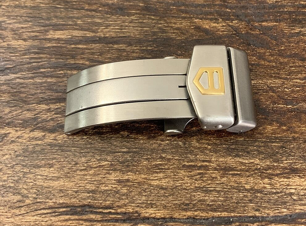 TAG Heuer FC 5001 Clasp Buckle 17 mm 2-Tone Silver with Gold Logo Authentic OEM
