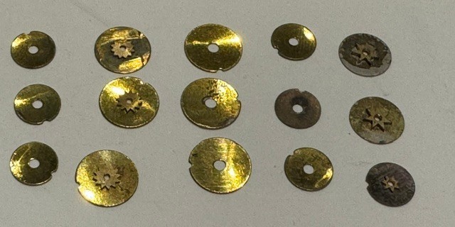 Venus 203 and other 15 various calendar discs +1 dial -calendar disk 1 dial
