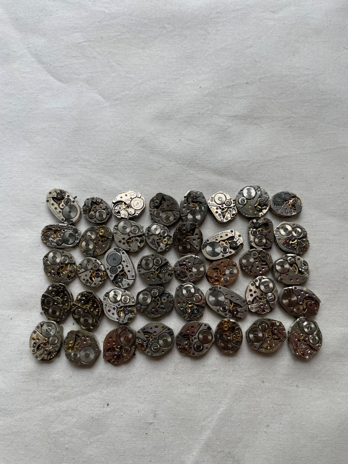 40 movement for USA ladies watches AS IS – Elgin Bulova Waltham Gruen etc.