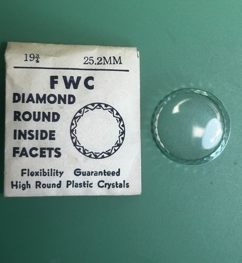 FWC – Watch Crystals – Diamond Round Inside Facets – High Round – Assorted Sizes
