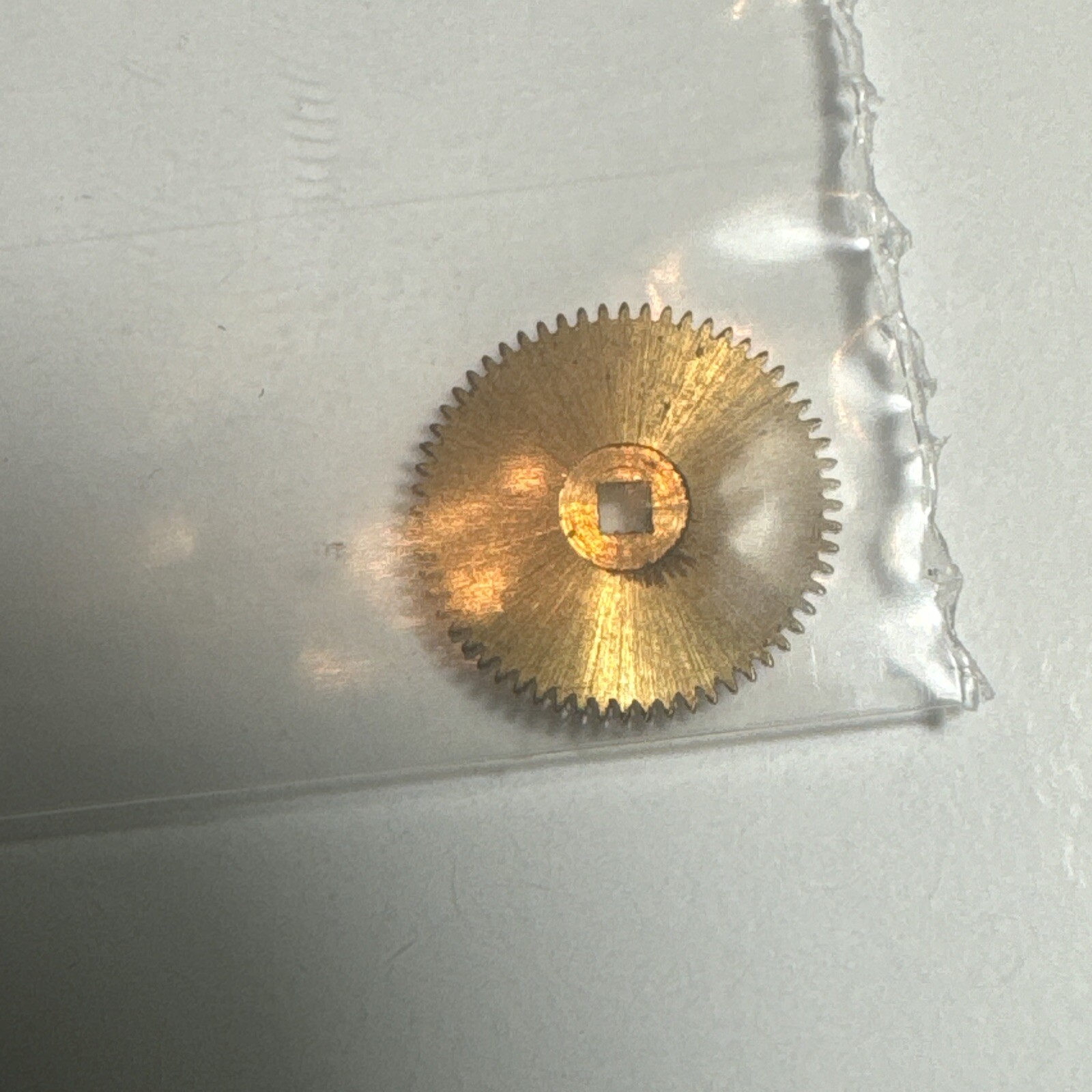Genuine Rolex 3135 -305 Ratchet Wheel.