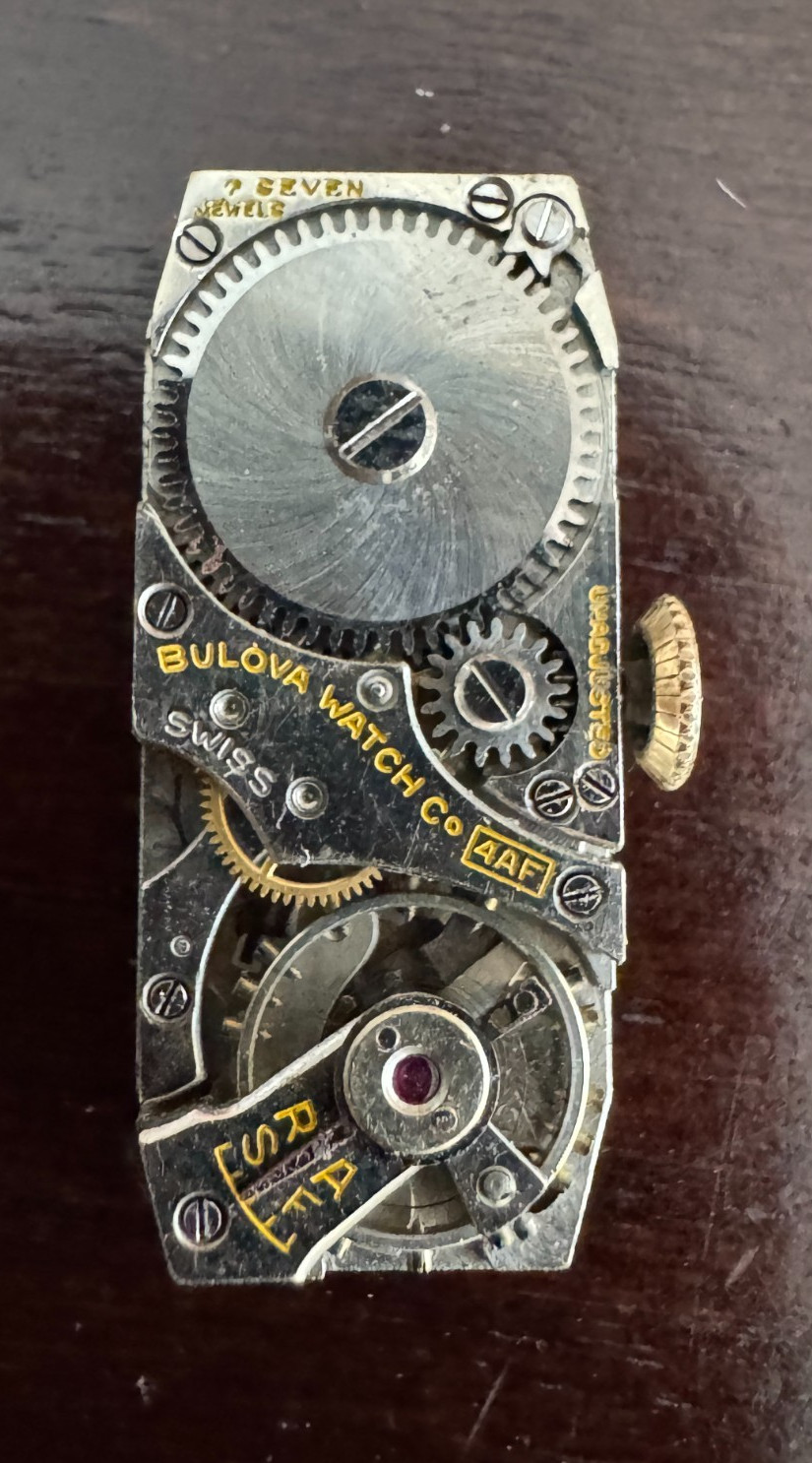 VINTAGE LADIES BULOVA WRISTWATCH MOVEMENT CAL. 4AF NOT RUNNING BAD STAFF