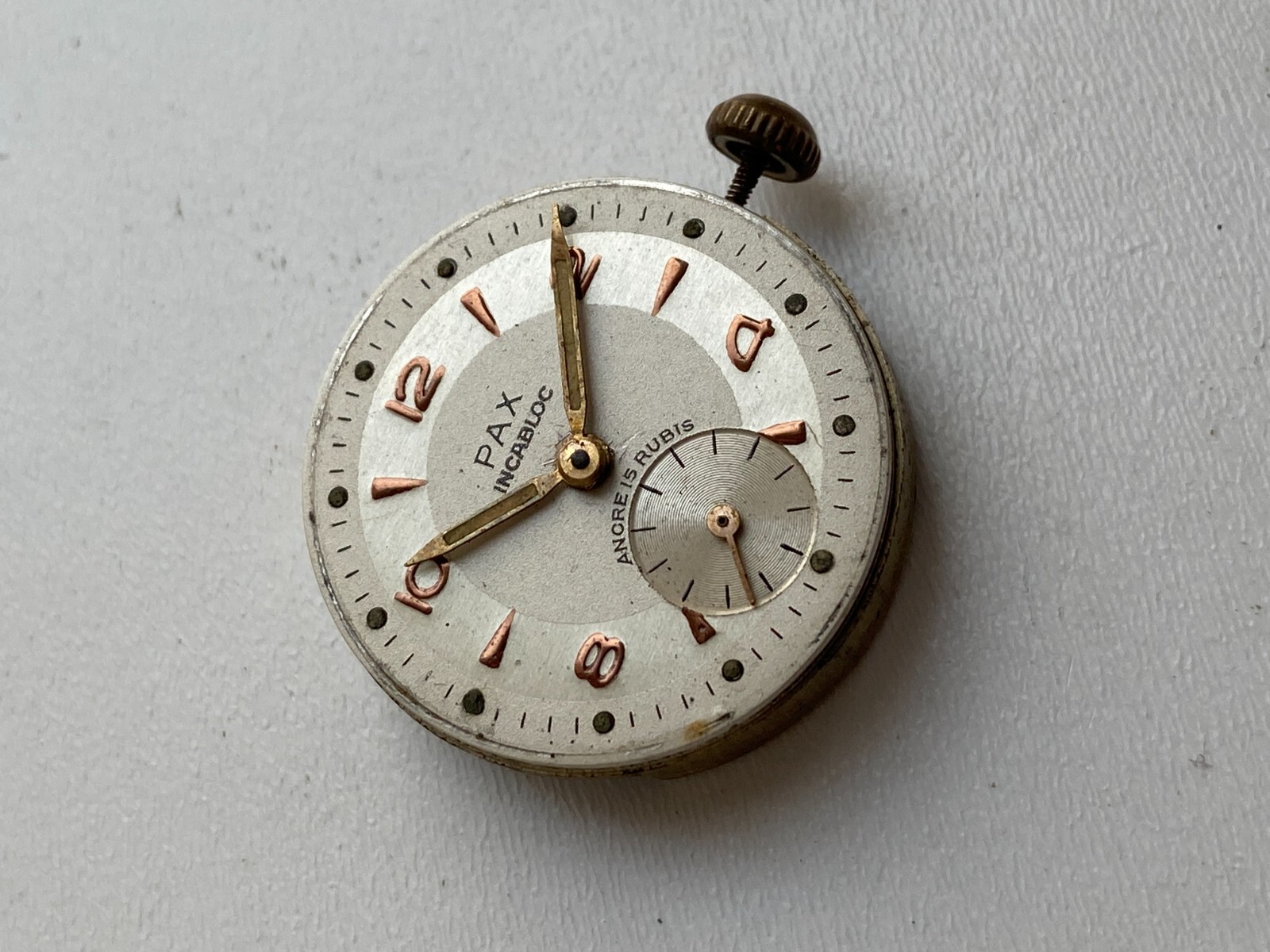 VINATGE WATCH PARTS MOVEMENT PAX CAL FE 233-60 FRANCE ANCRE 15 RUBIS WORKS