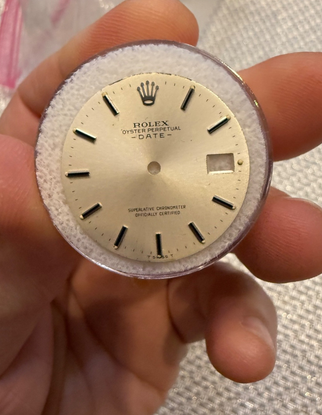 Rolex 1500 1501 34mm Oyster Perpetual Date Watch Dial 1570 Movement