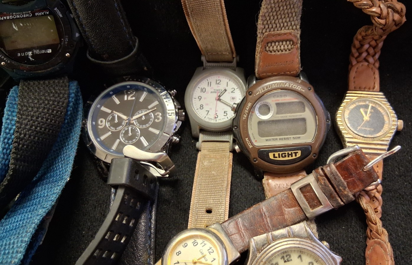 JUNK DRAWER VINTAGE WRISTWATCH LOT MIXED ASSORTMENT TIMEX CARRIAGE CASIO & MORE