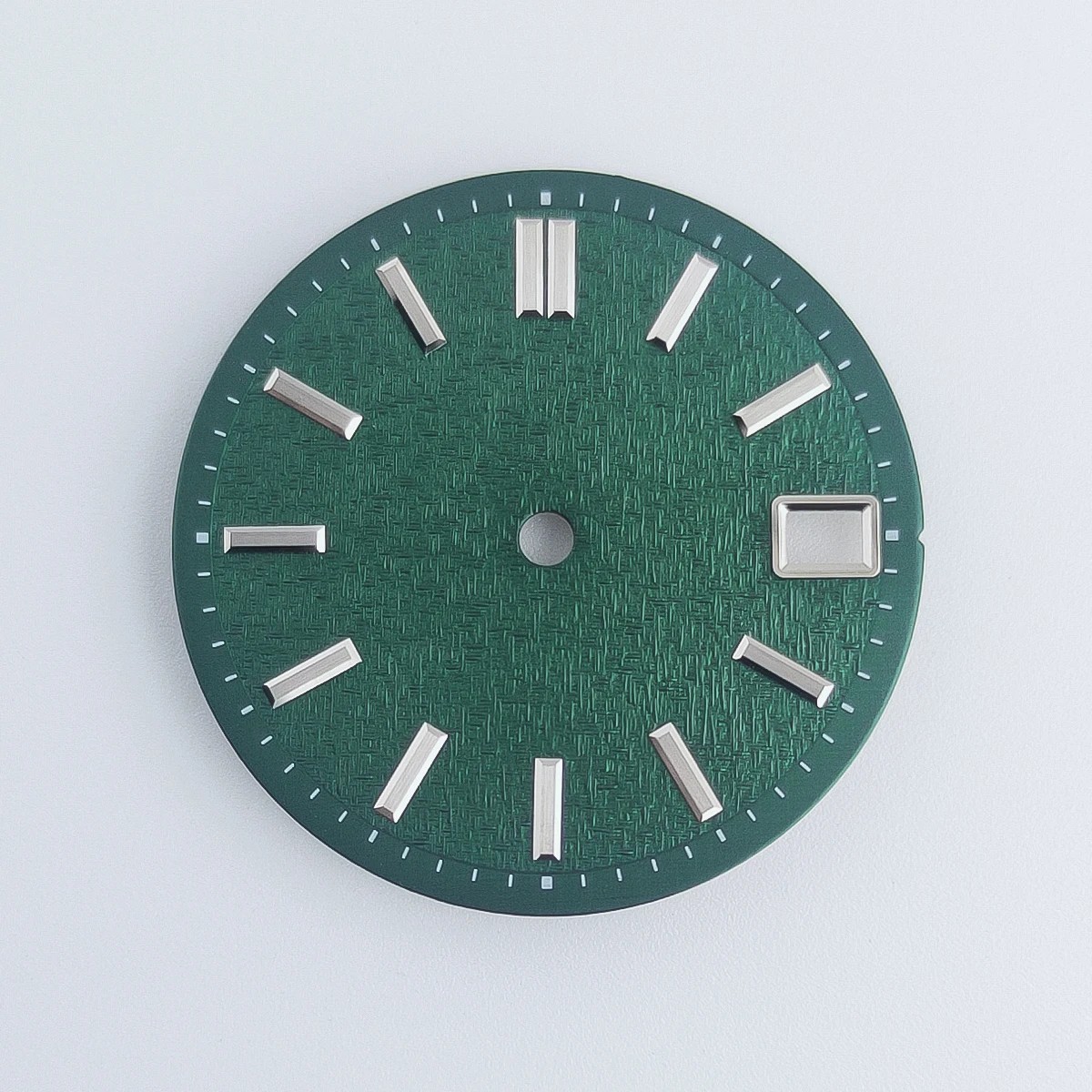 28.5Mm Silver Blue Pink Sterile Watch Dial Fit NH34 NH35 Movement Fit 3/3.8 O’Cl