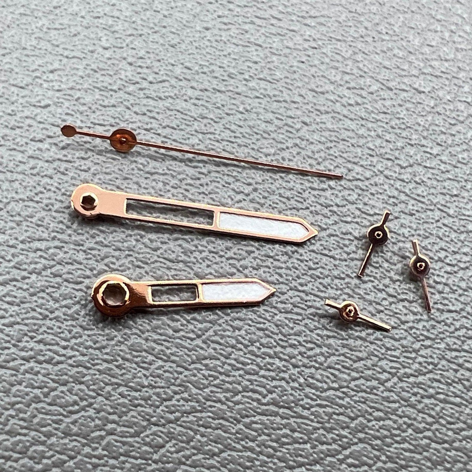 2 Sets/Pack Rose Golden Trim Green Lume Watch Hands for VD53 VD54 VD57 Movement
