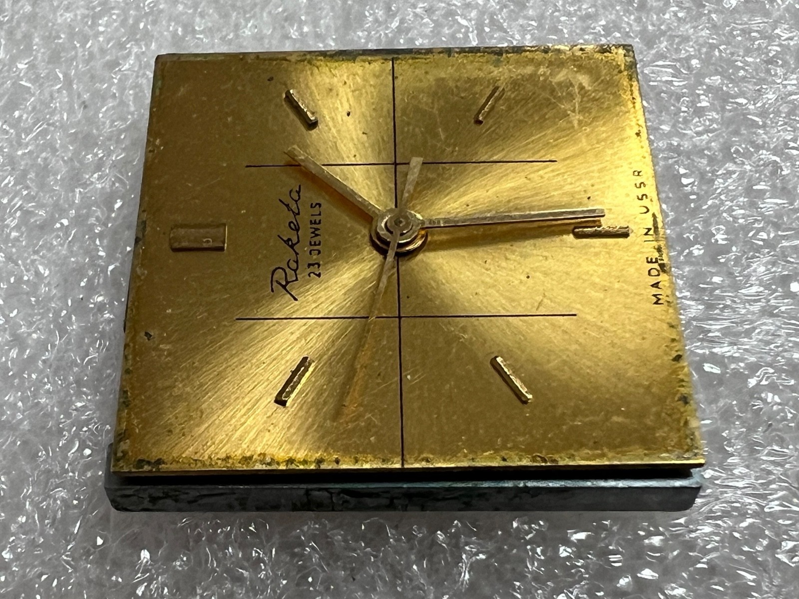 Watch movement USSR Raketa Cal.2209 plus Dial. For parts .
