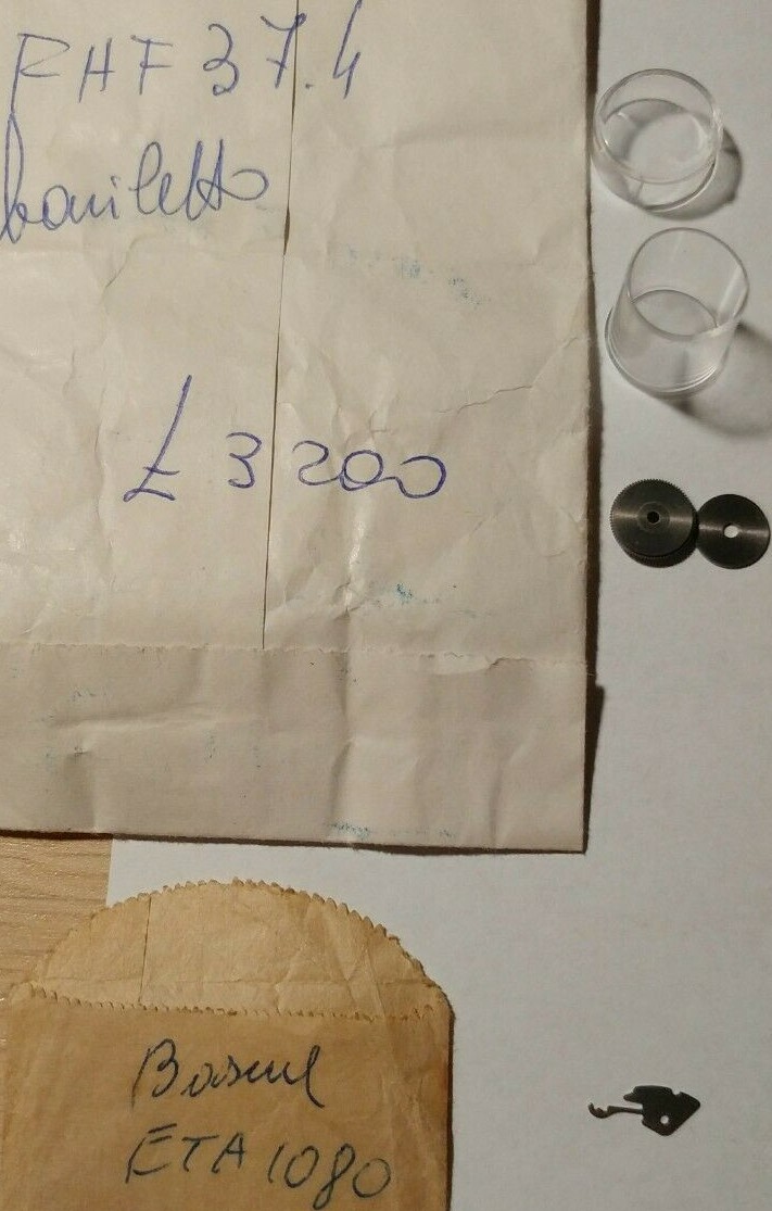 Lotto di ricambi per orologi vintage vari (ETA, FHF, Longines), per riparazioni