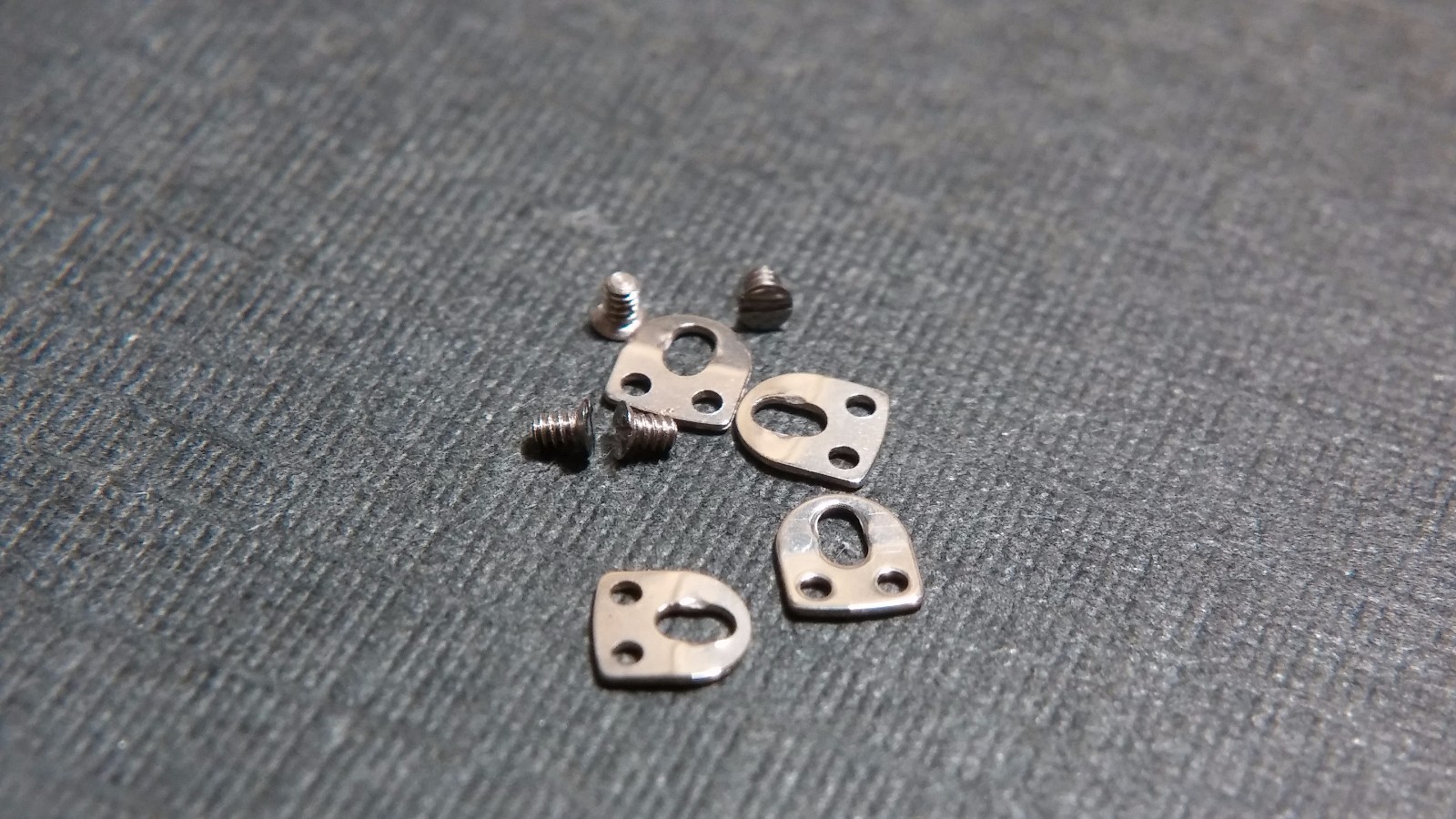 ETA 11 1/2 C 2452 Bridle and Screw (4 Bridles, 4 Screws per order)