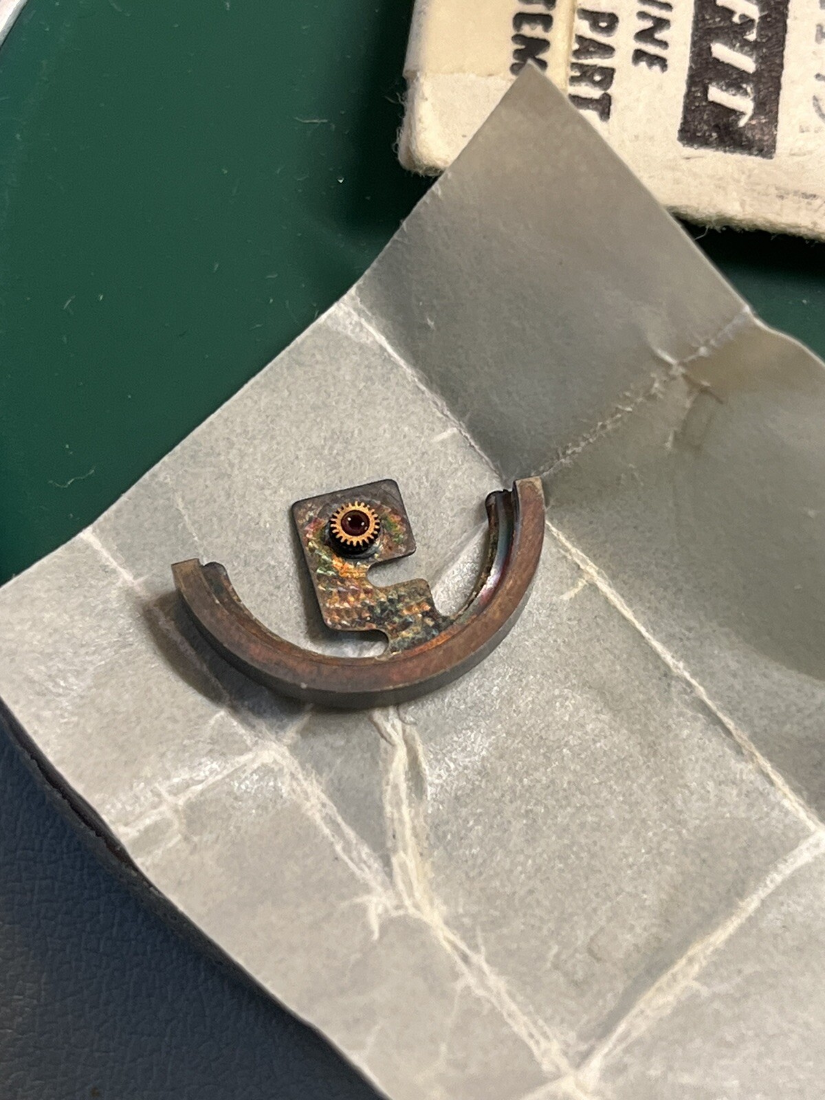 NOS Movado Cal. 165 Automatic Rotor Part 1143, 165-1143